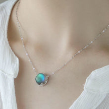 Load image into Gallery viewer, SILVER AURORA NECKLACE
