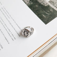 Load image into Gallery viewer, MARY VINTAGE RING
