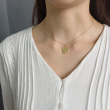 Load image into Gallery viewer, DAINTY MELPOMENE NECKLACE
