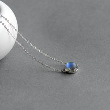 Load image into Gallery viewer, SILVER AURORA NECKLACE

